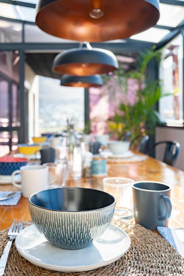 Hout & About Guest House Hout Bay Esterno foto