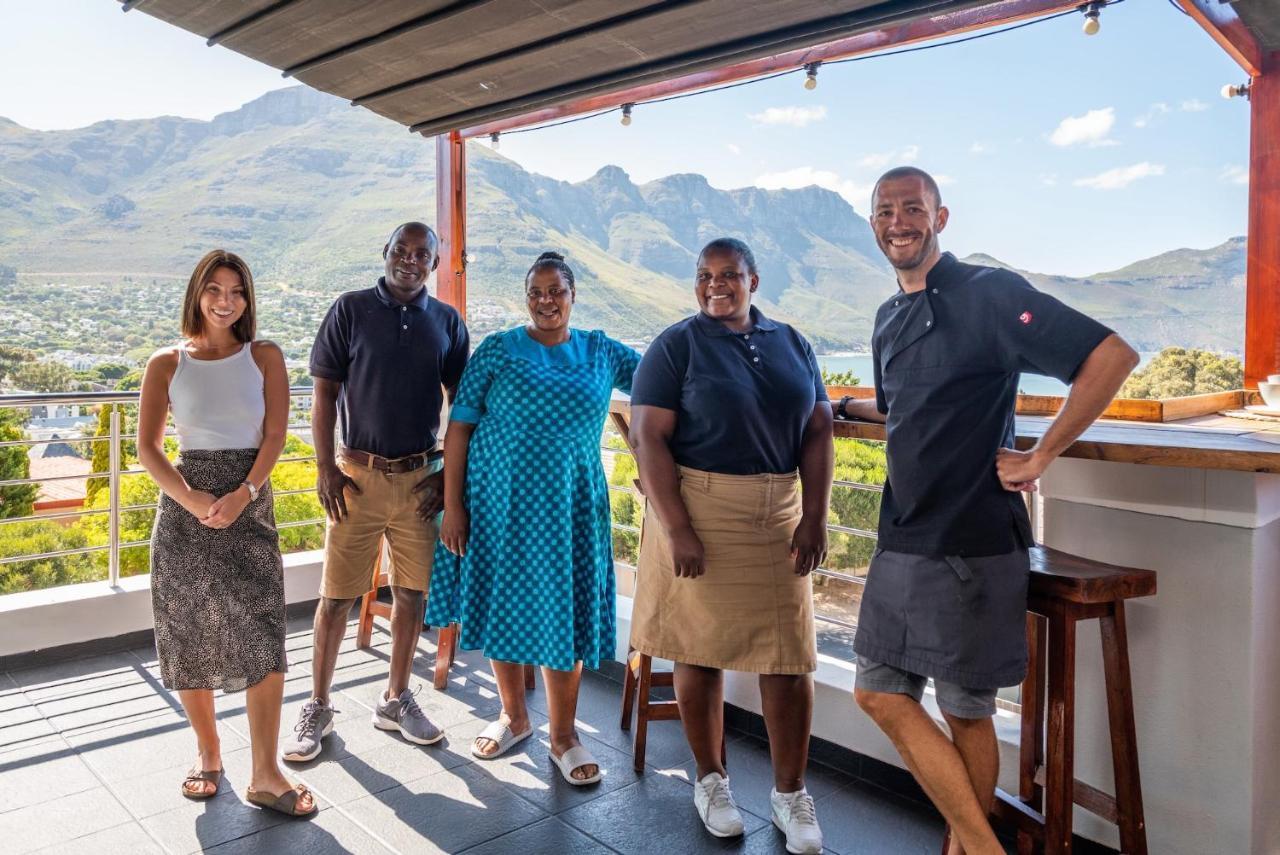 Hout & About Guest House Hout Bay Esterno foto
